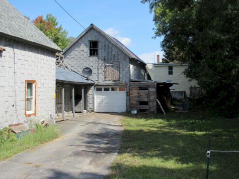 15 Avore Street Skowhegan ME 04976