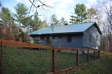 39 S Road Lee ME 04455