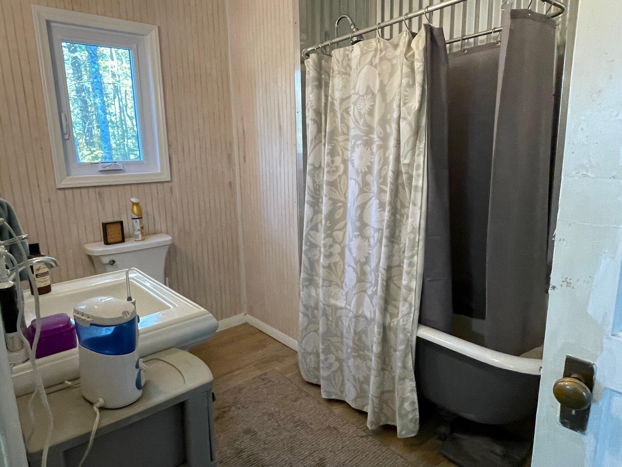 64 Oak Hill Road Belfast ME 04915