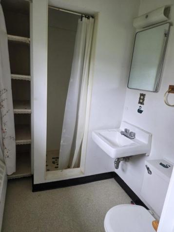 10 Maxwell Lane Bangor ME 04401