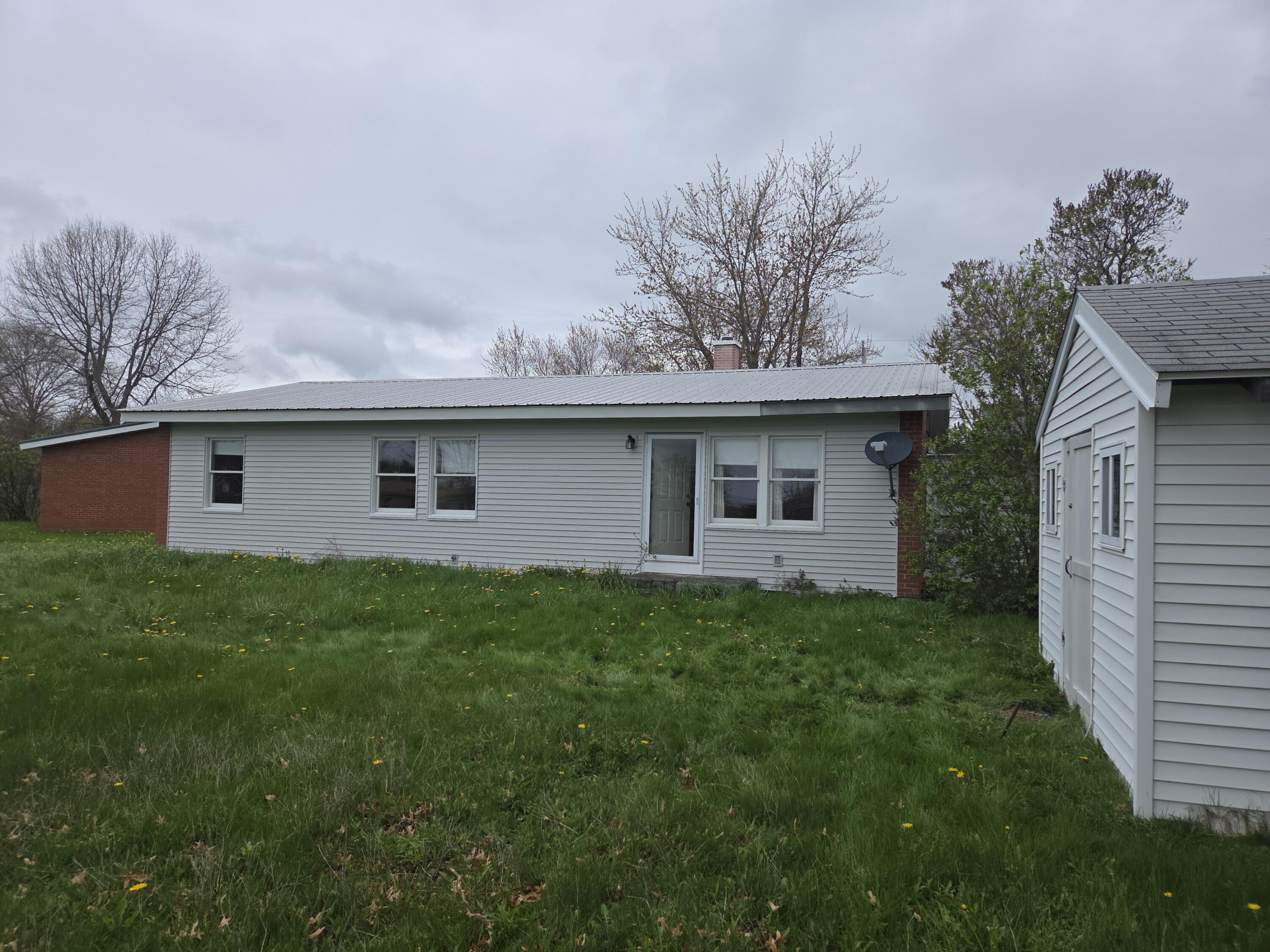 10 Maxwell Lane Bangor ME 04401