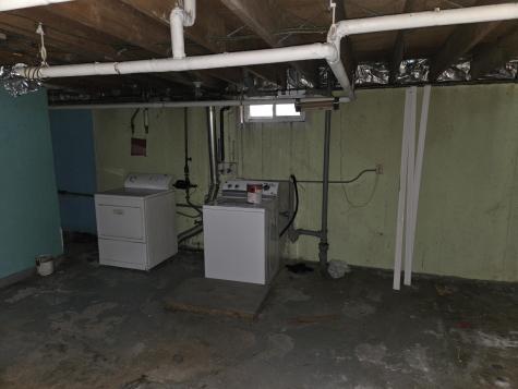 10 Maxwell Lane Bangor ME 04401