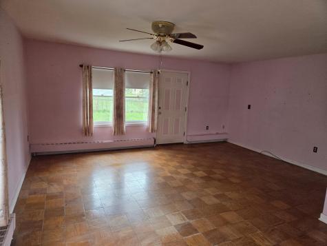 10 Maxwell Lane Bangor ME 04401