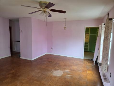 10 Maxwell Lane Bangor ME 04401