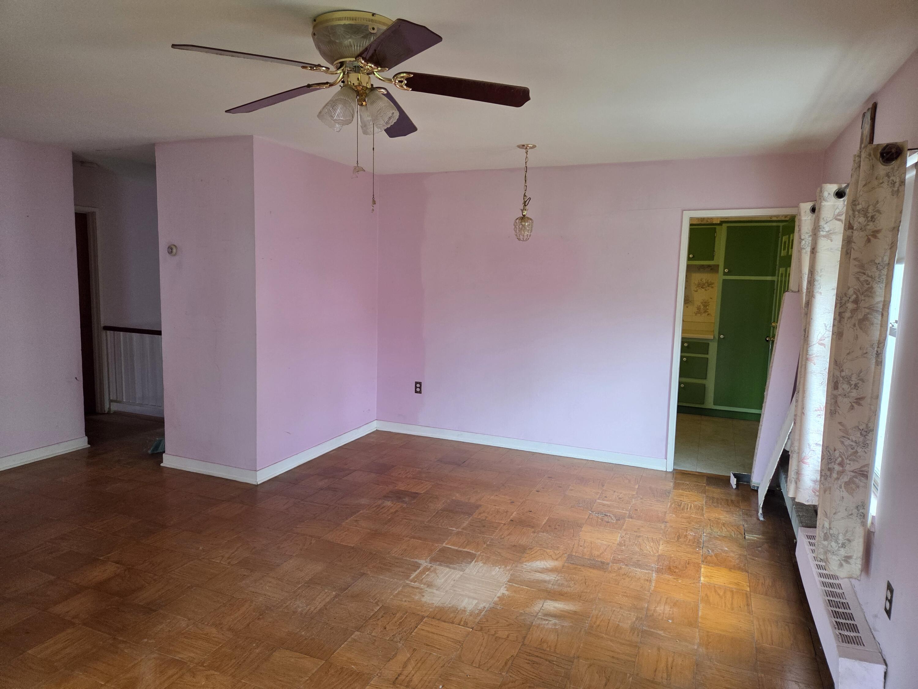 10 Maxwell Lane Bangor ME 04401
