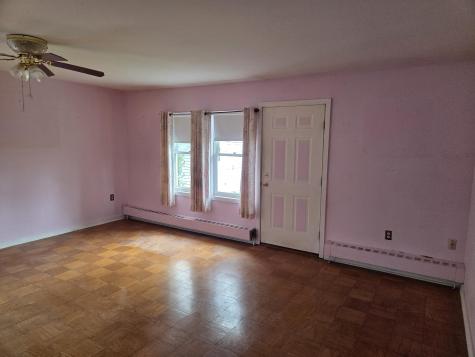 10 Maxwell Lane Bangor ME 04401