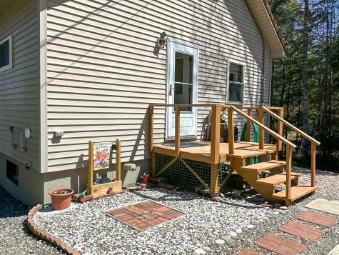 22 Cedar Lane Lincoln ME 04457