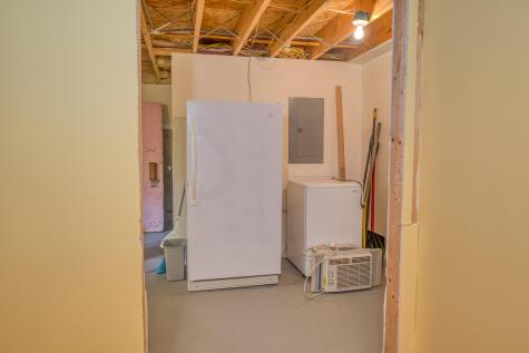 208 Congress Street Belfast ME 04915