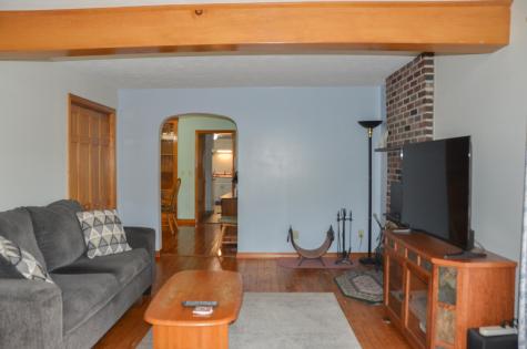 87 Middle Road Augusta ME 04330