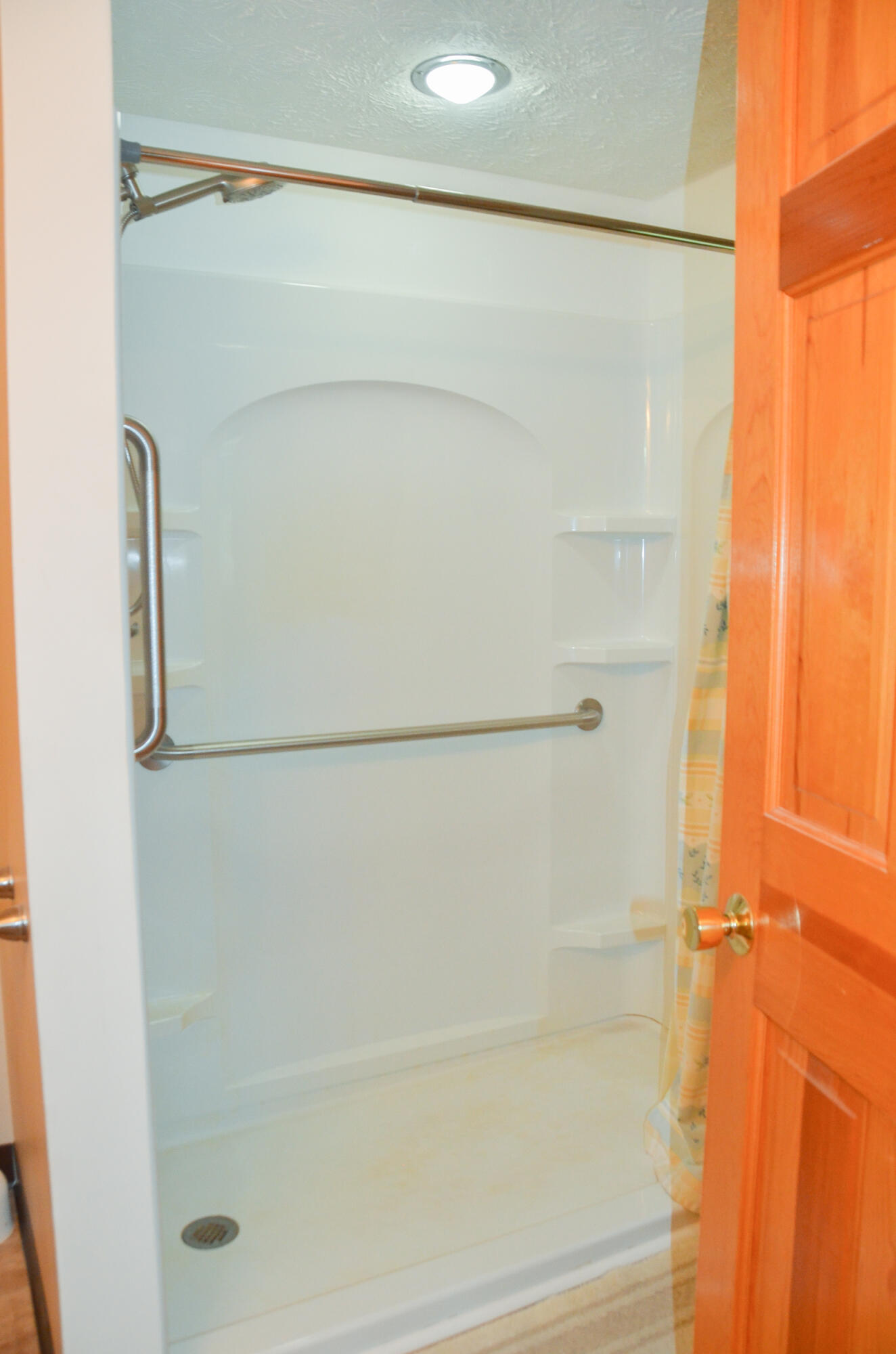 87 Middle Road Augusta ME 04330