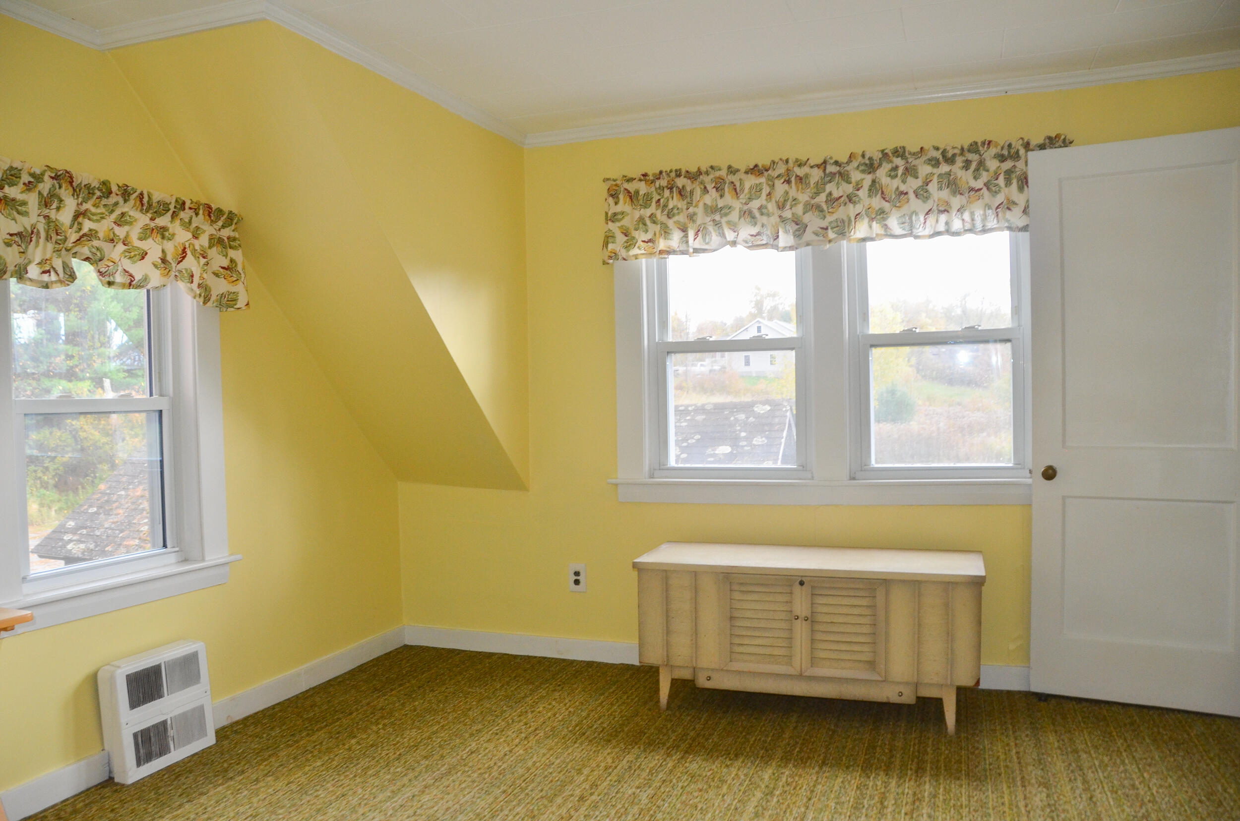 87 Middle Road Augusta ME 04330