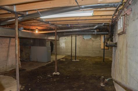 87 Middle Road Augusta ME 04330