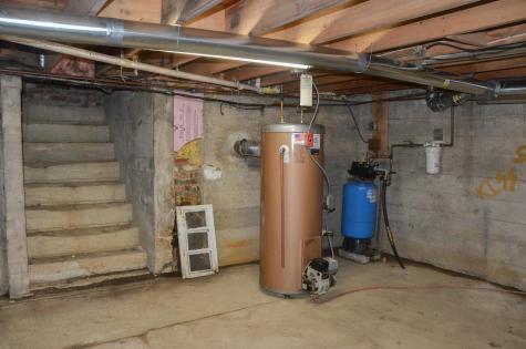 87 Middle Road Augusta ME 04330