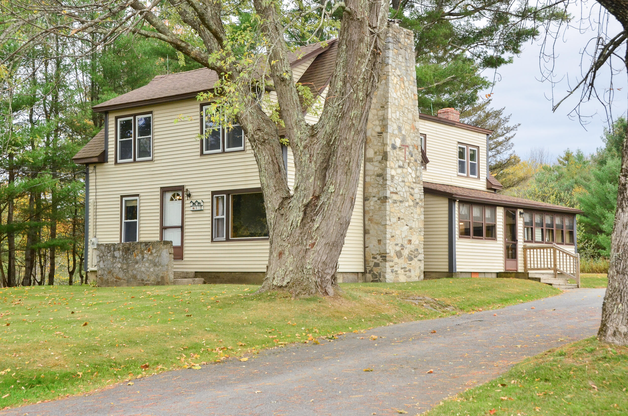 87 Middle Road Augusta ME 04330