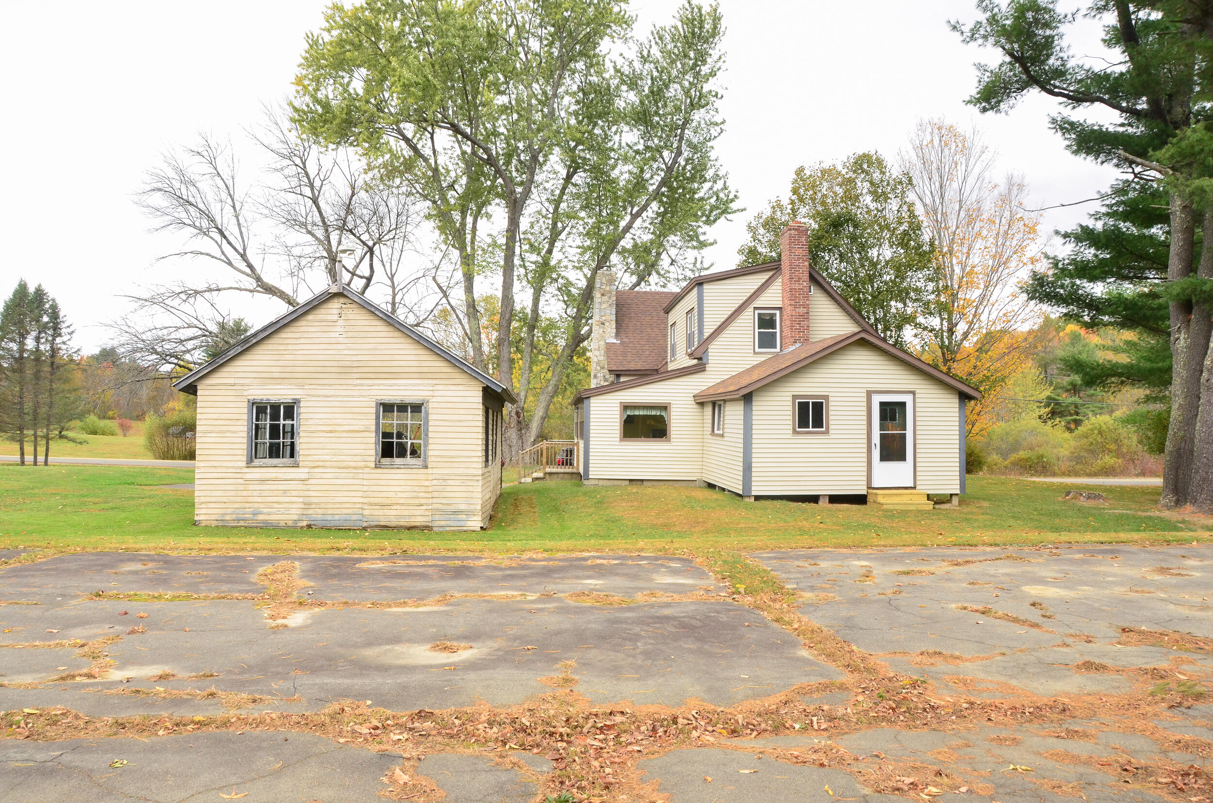 87 Middle Road Augusta ME 04330