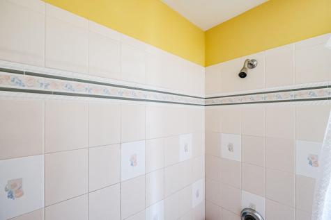 6 Broadway Avenue Naples ME 04055