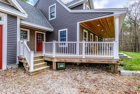 6 Broadway Avenue Naples ME 04055