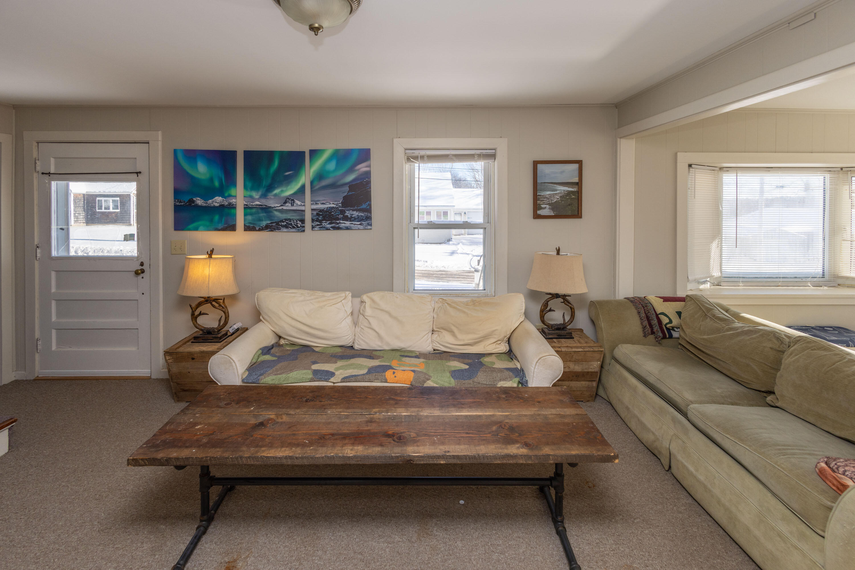 27 Lawrence Avenue Thomaston ME 04861