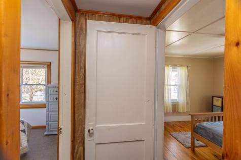 27 Lawrence Avenue Thomaston ME 04861