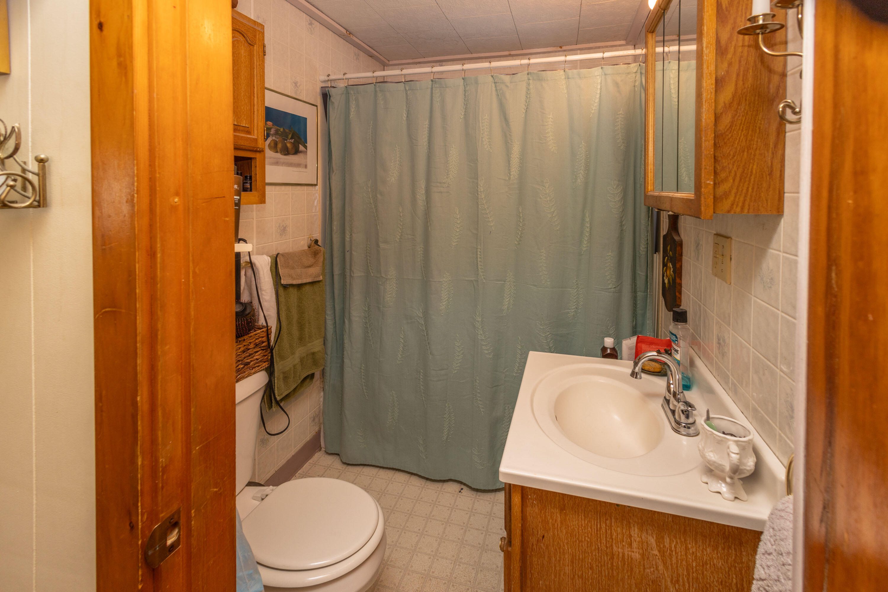 27 Lawrence Avenue Thomaston ME 04861