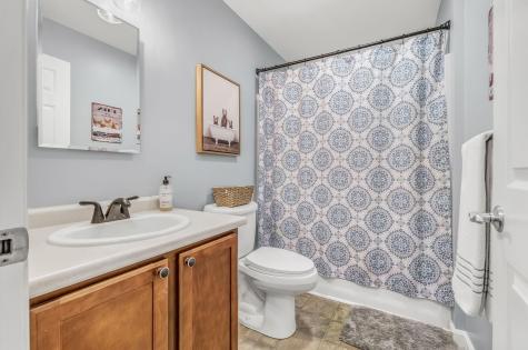 89 Boot Cove Lane Winthrop ME 04364