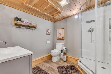 89 Boot Cove Lane Winthrop ME 04364