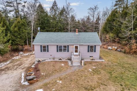 89 Boot Cove Lane Winthrop ME 04364
