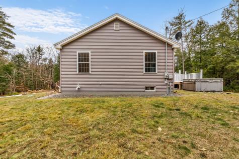 89 Boot Cove Lane Winthrop ME 04364