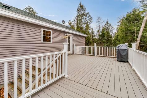 89 Boot Cove Lane Winthrop ME 04364