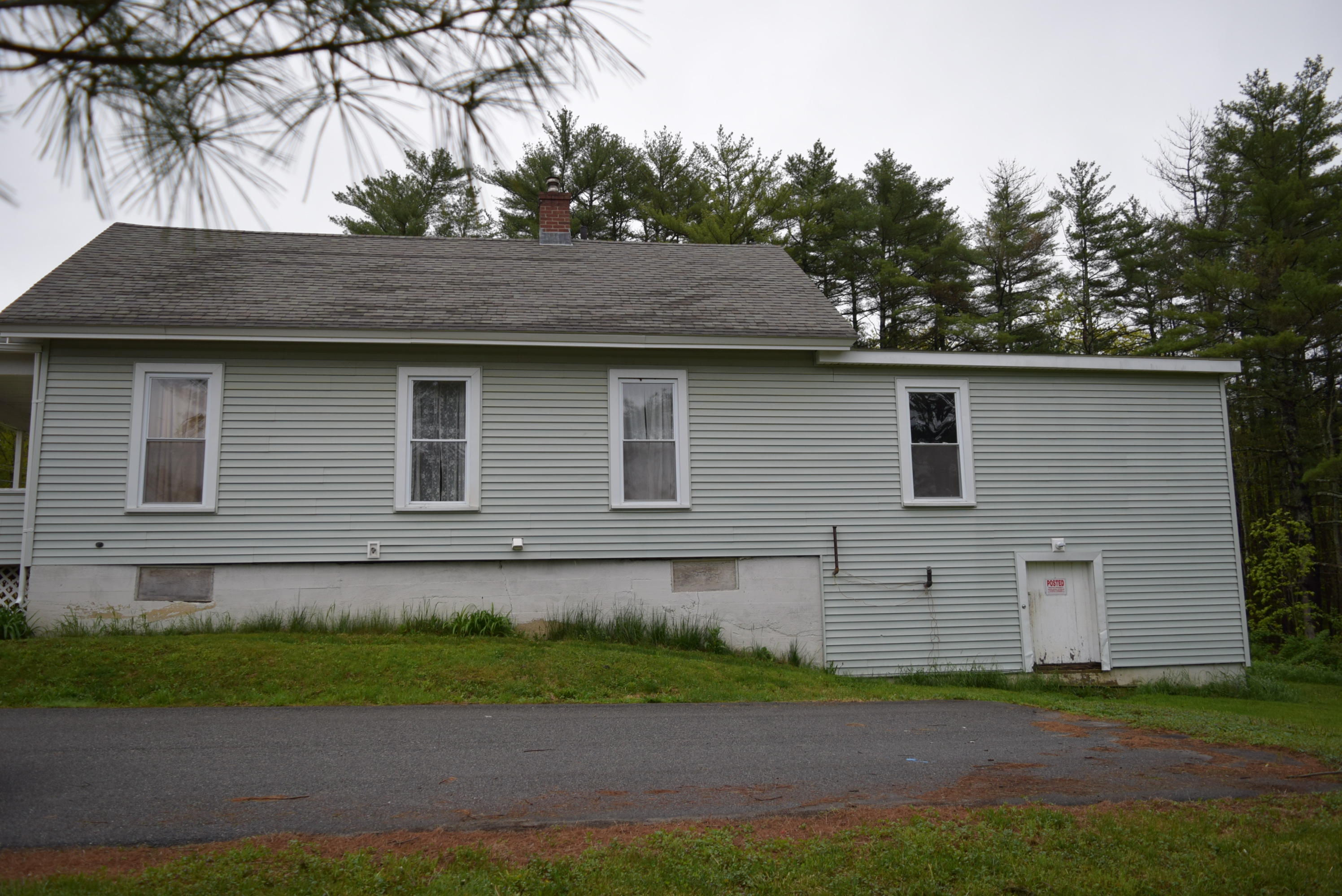 1093 Sabattus Street Lewiston ME 04240