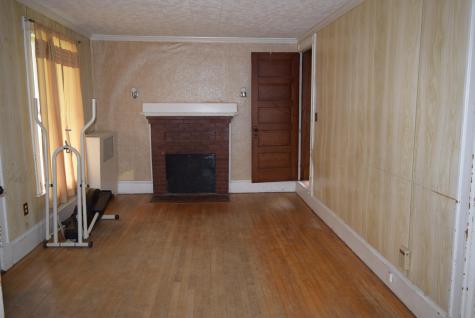 1093 Sabattus Street Lewiston ME 04240