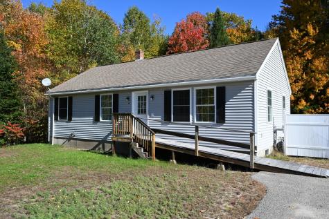 16 Easy Street Standish ME 04084