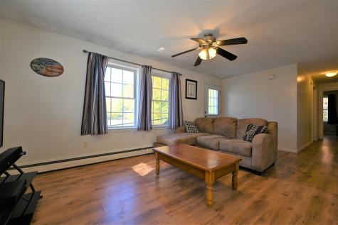 16 Easy Street Standish ME 04084