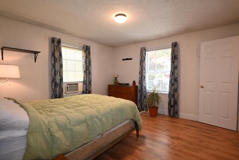 16 Easy Street Standish ME 04084