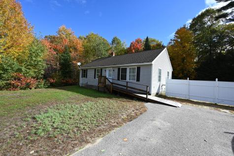 16 Easy Street Standish ME 04084