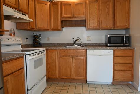 16 Easy Street Standish ME 04084
