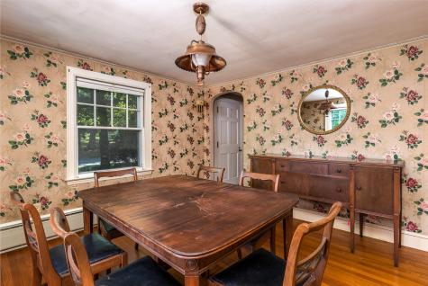 44 Johnson Road Falmouth ME 04105