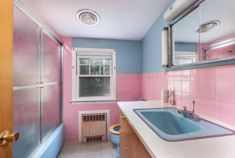 44 Johnson Road Falmouth ME 04105