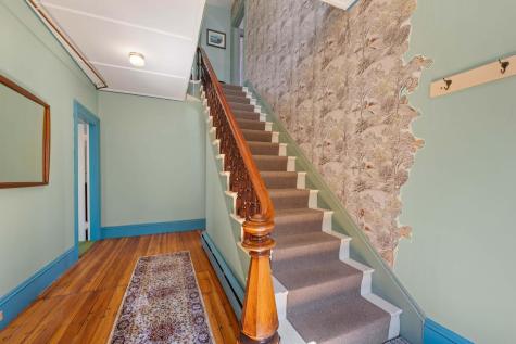 91 W River Road Waterville ME 04901