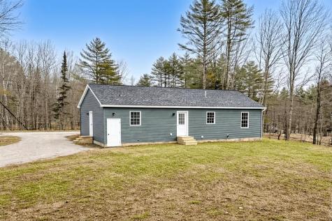 35 Moosehead Lane Whitefield ME 04353
