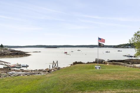 1 Fish Point Road Bristol ME 04554