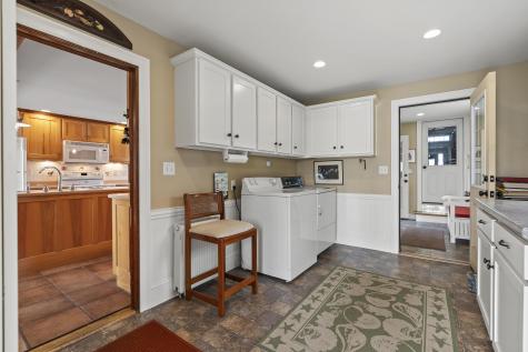 1 Fish Point Road Bristol ME 04554