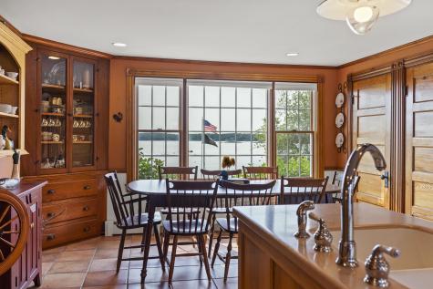 1 Fish Point Road Bristol ME 04554