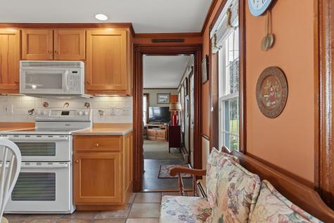 1 Fish Point Road Bristol ME 04554