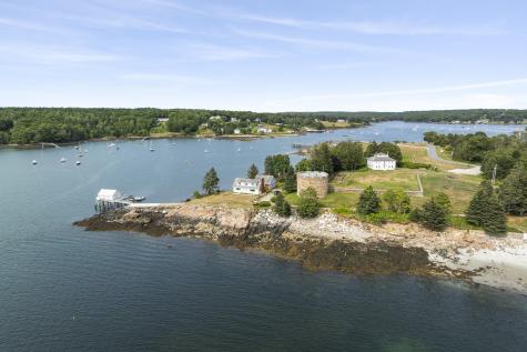 1 Fish Point Road Bristol ME 04554