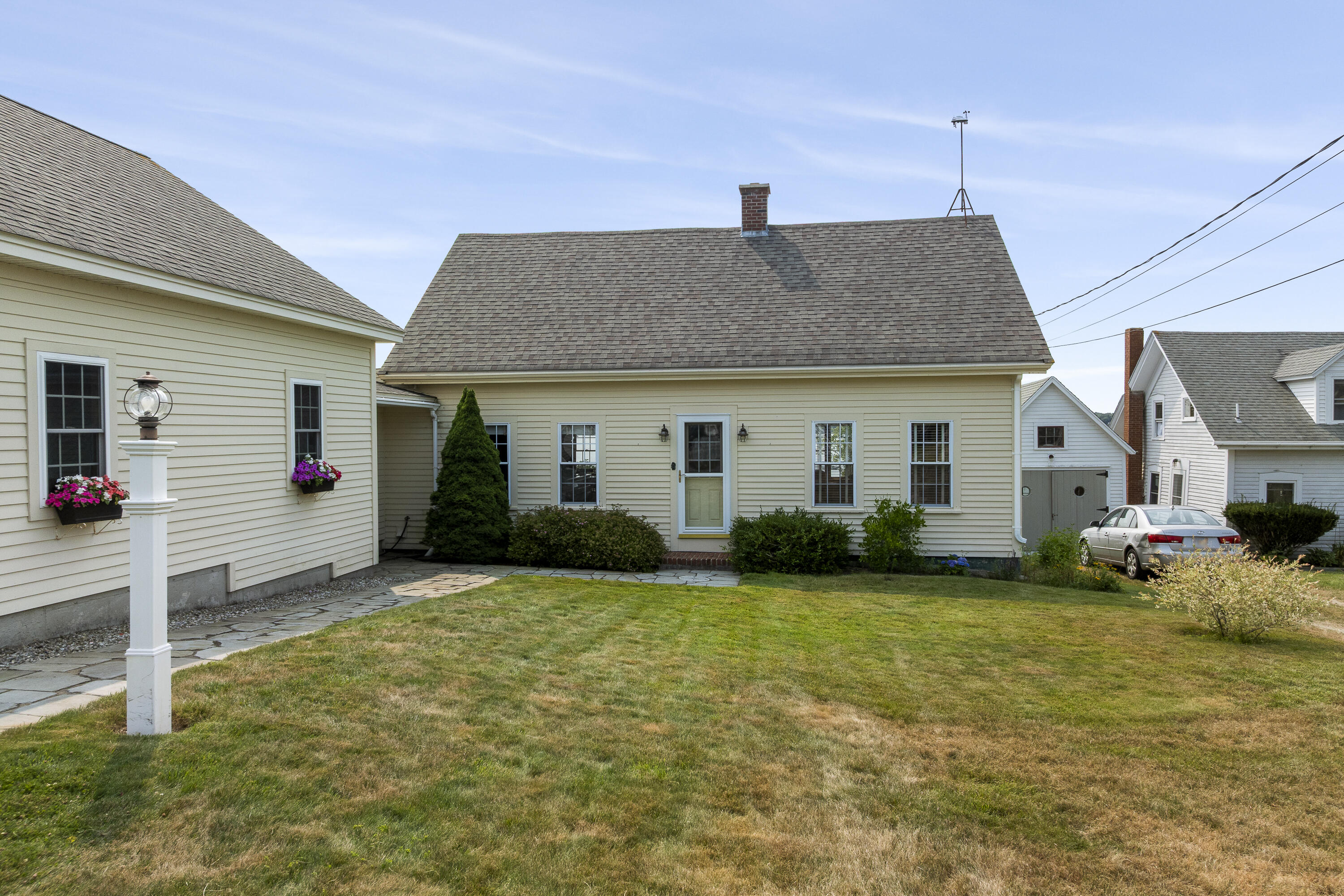 1 Fish Point Road Bristol ME 04554