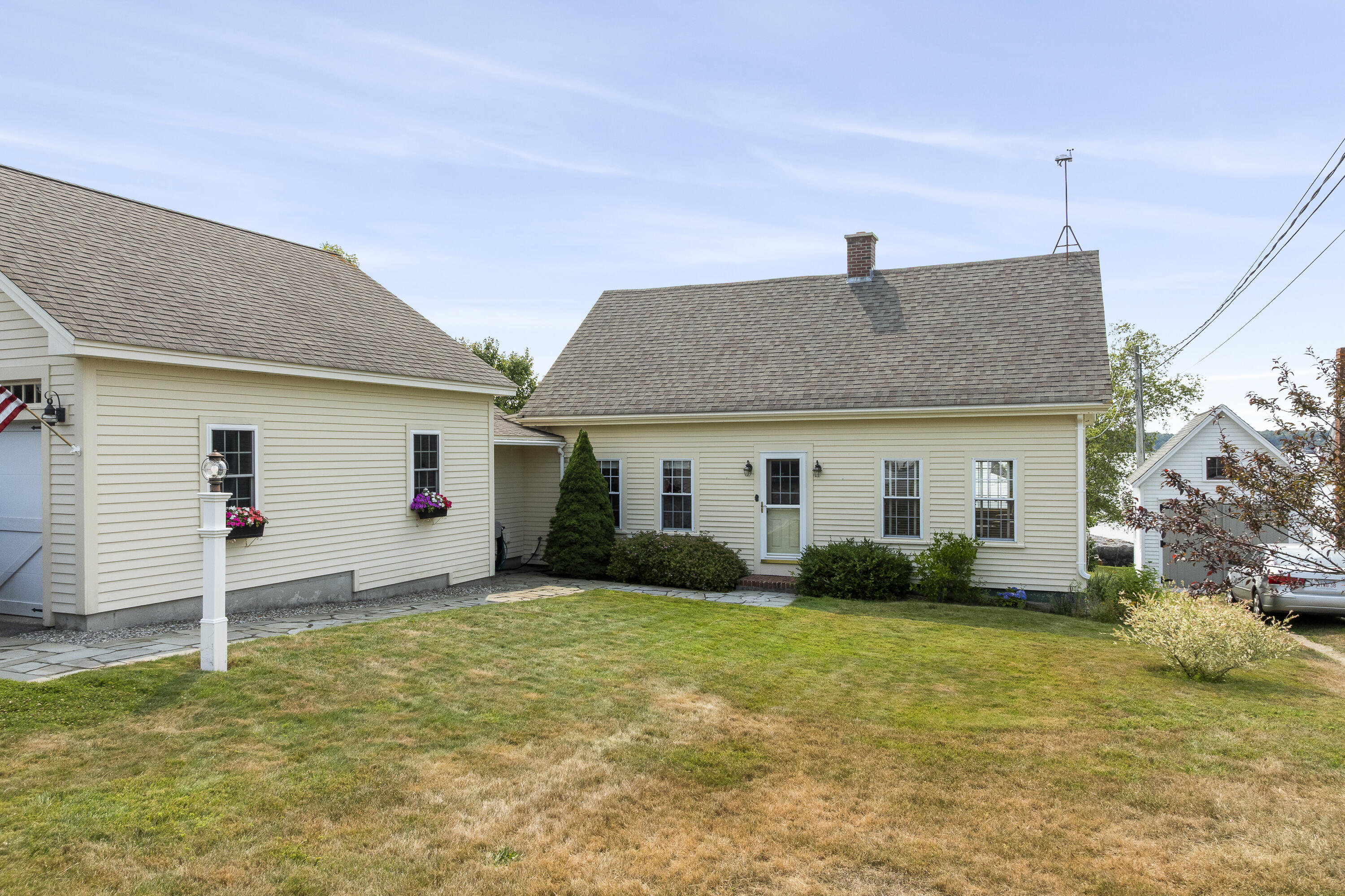 1 Fish Point Road Bristol ME 04554