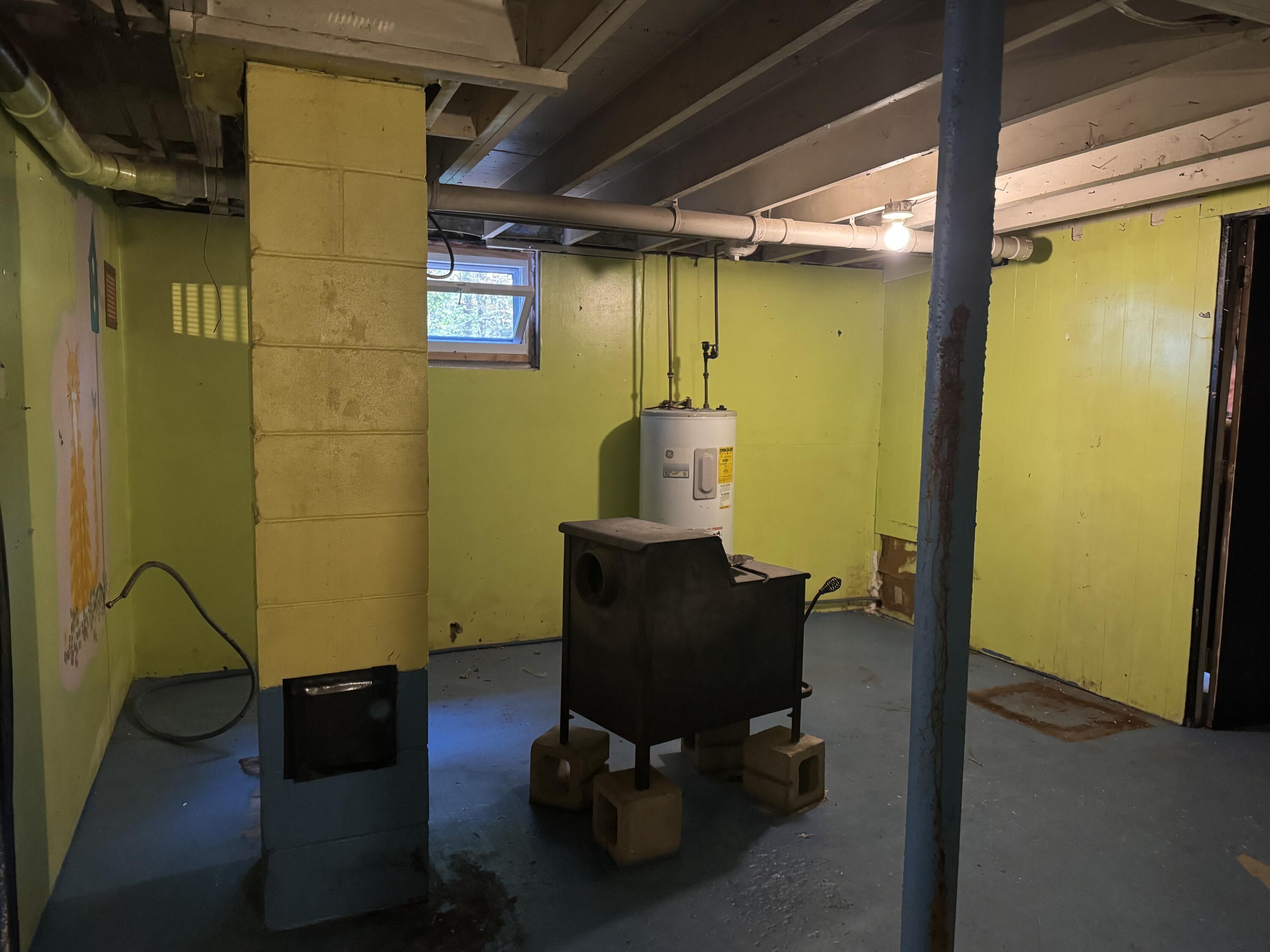 32 Nyes Corner Drive Fairfield ME 04937