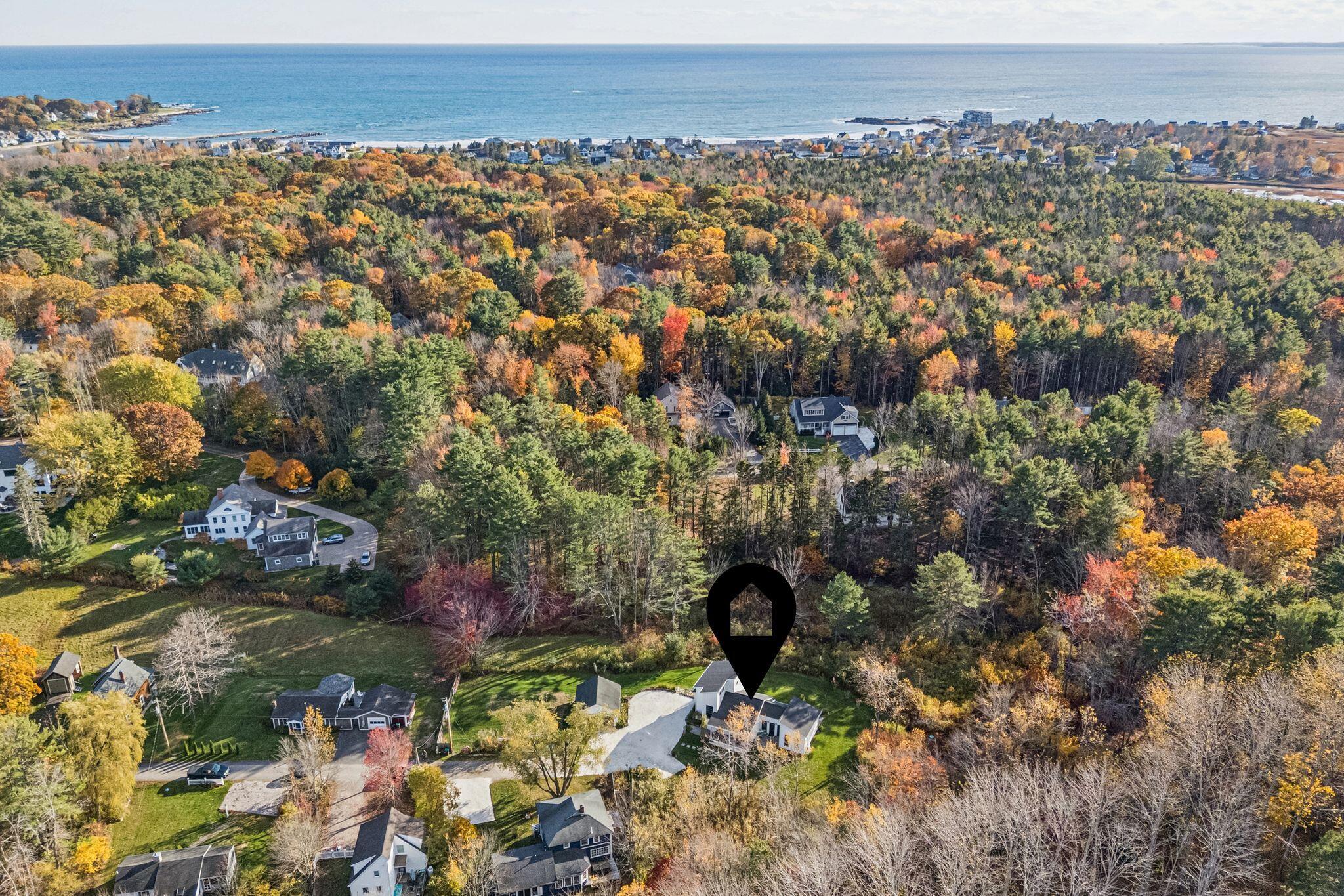 12 Wallace Street Kennebunk ME 04043