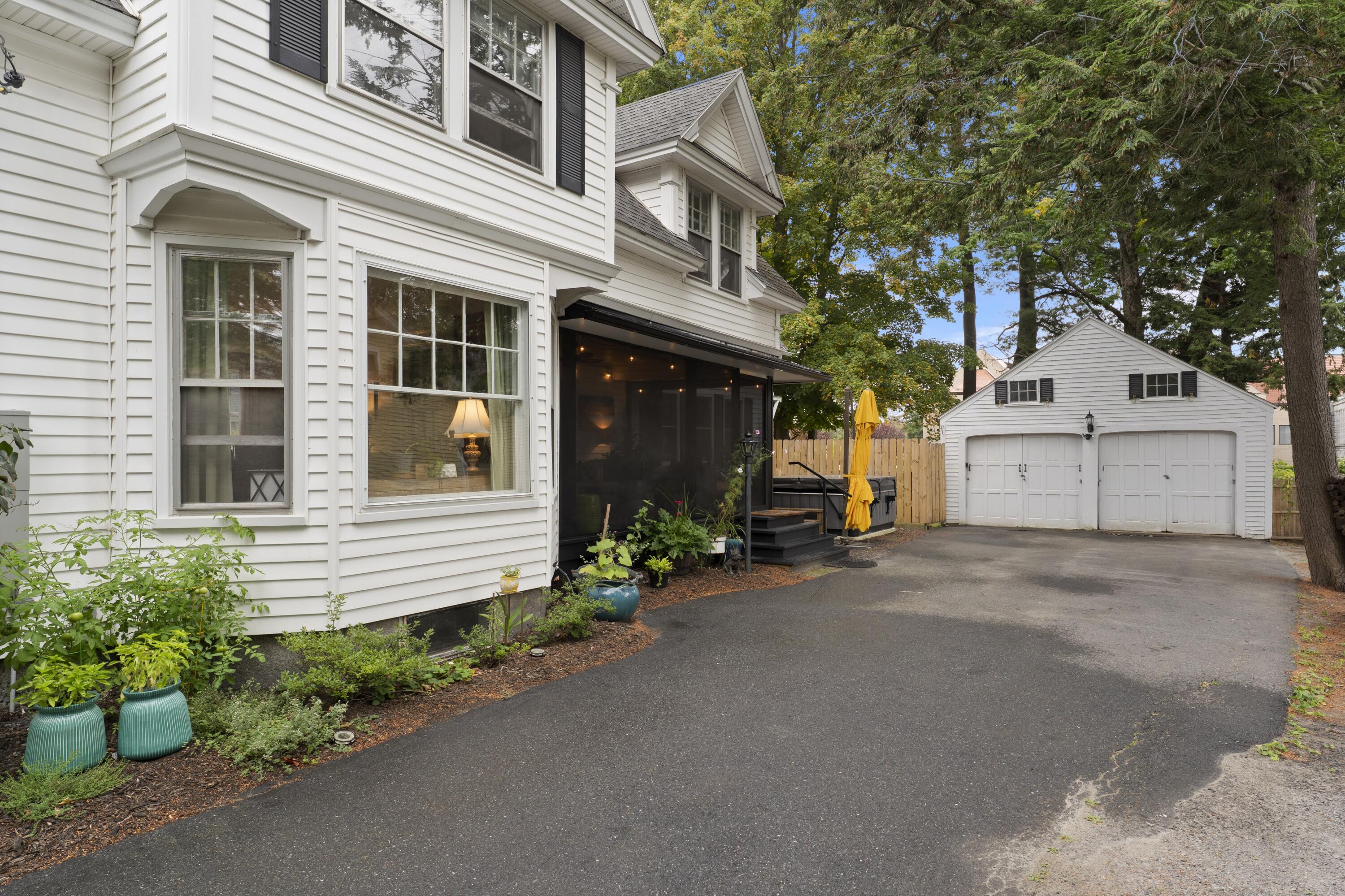 5 Summer Street Augusta ME 04330